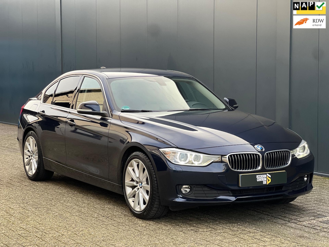 BMW 3-serie - 320i NaviProf|Leder|Stoelvw|M-Stuur|Vol!! - AutoWereld.nl