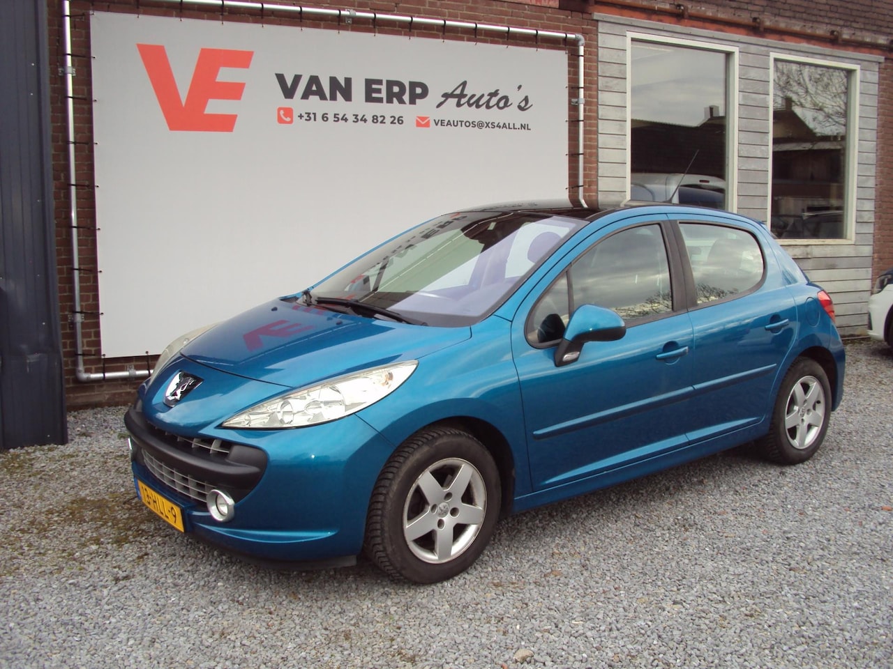 Peugeot 207 - 1.4 VTi XS Pack glase dak - AutoWereld.nl