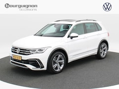 Volkswagen Tiguan - 1.4 TSi 245 Pk Automaat eHybrid R-Line Business+ | Panoramadak | Trekhaak | Full LED | 19