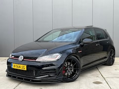 Volkswagen Golf - 2.0 TSI GTI Performance DSG / Panoramadak / Leder / Harman & Kardon / Discovery Pro