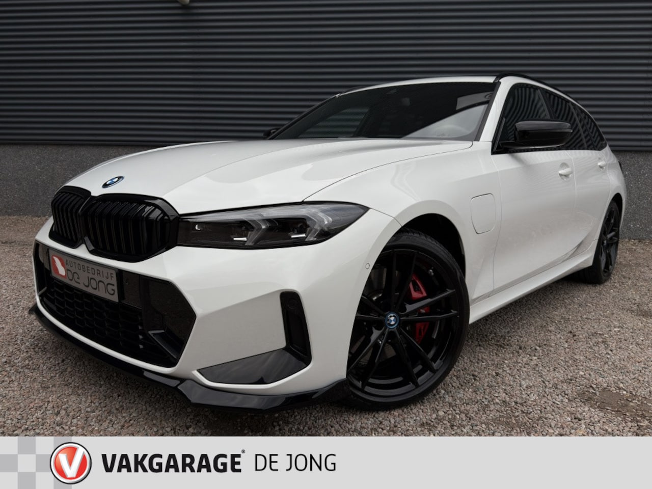 BMW 3-serie Touring - 330e 292PK M Sport Pro | Pano | H/K | HUD | Laser | Sfeer | - AutoWereld.nl