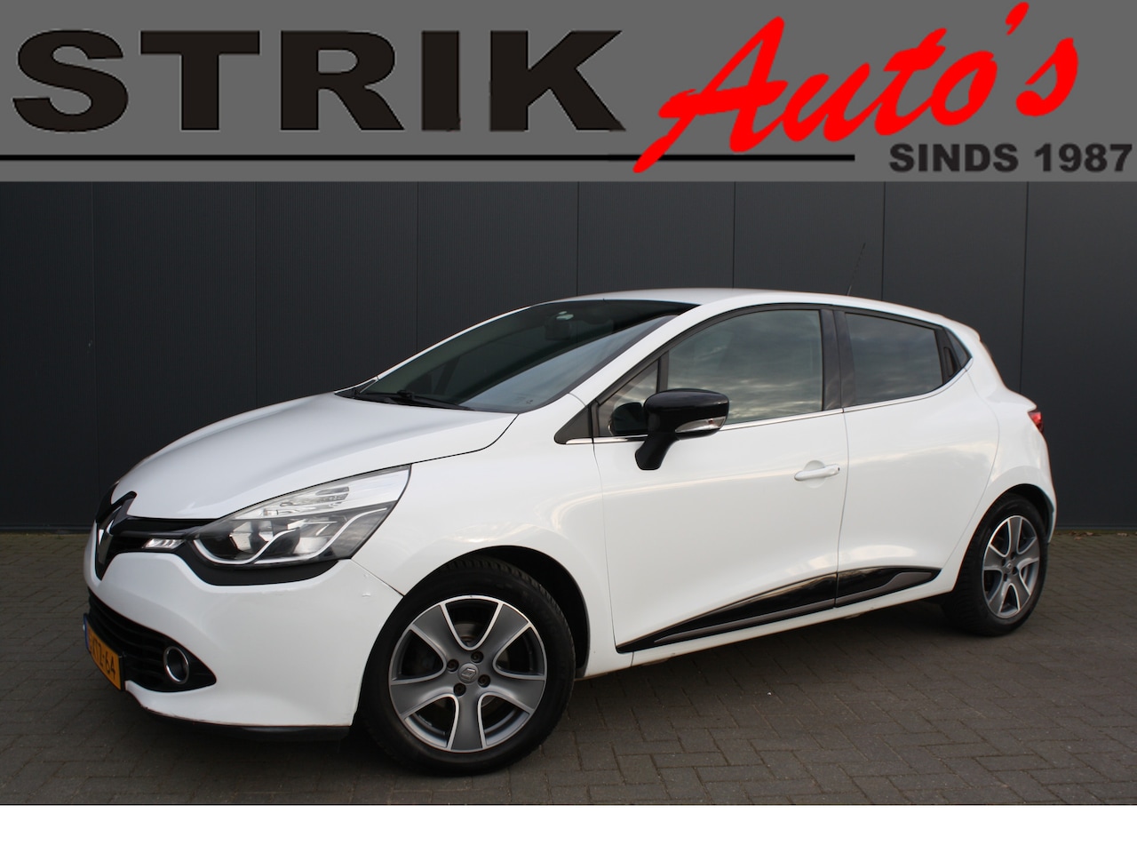 Renault Clio - 1.5 dCi EURO 5 ECO Night&Day NAVIGATIE - PARKEERSENSOREN - AutoWereld.nl