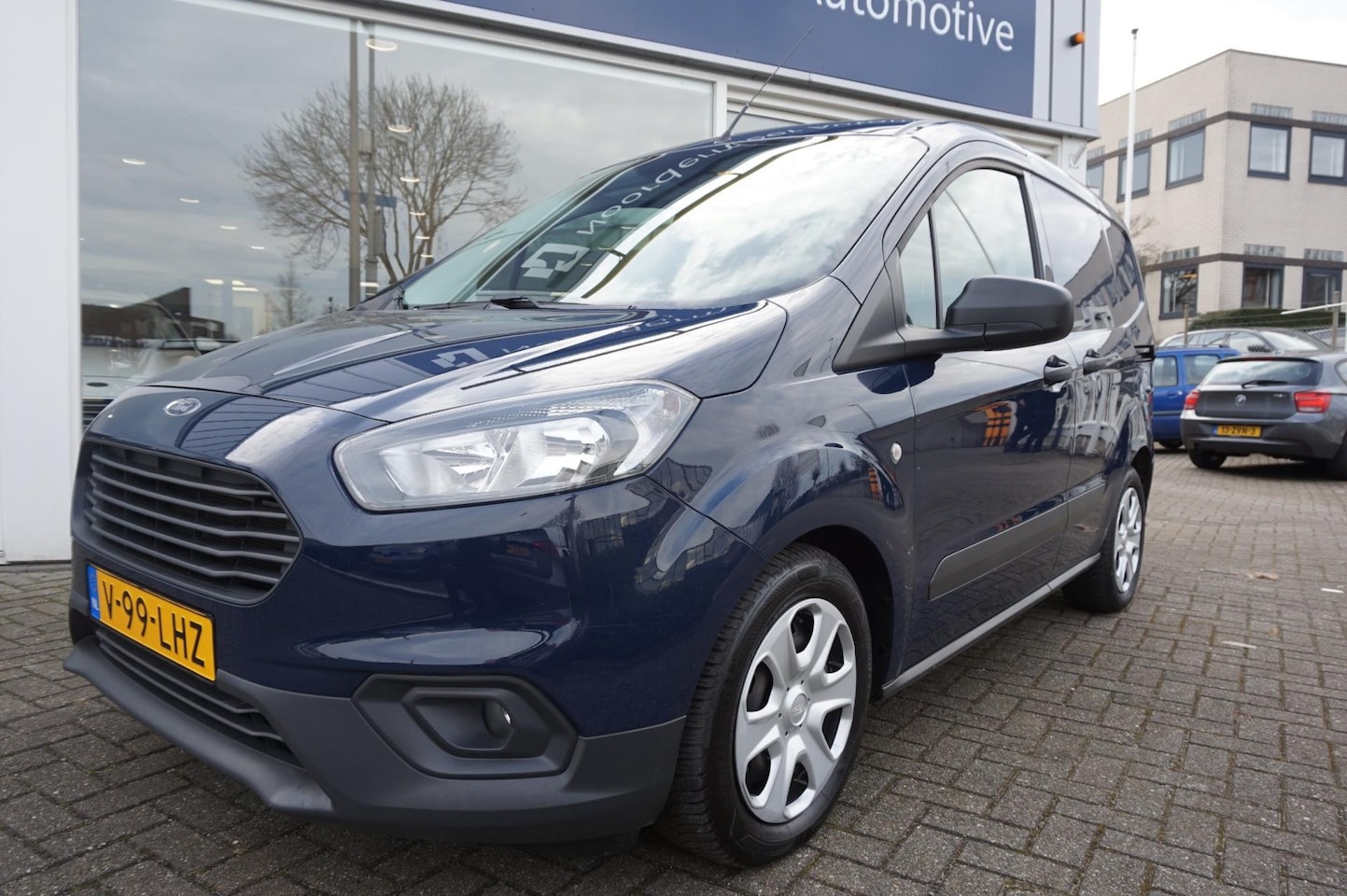 Ford Transit Courier - 1.0 Ecoboost 74Kw Trend| 2 Schuifdeuren L/R |Airco| Camera|Stoelverwarming - AutoWereld.nl