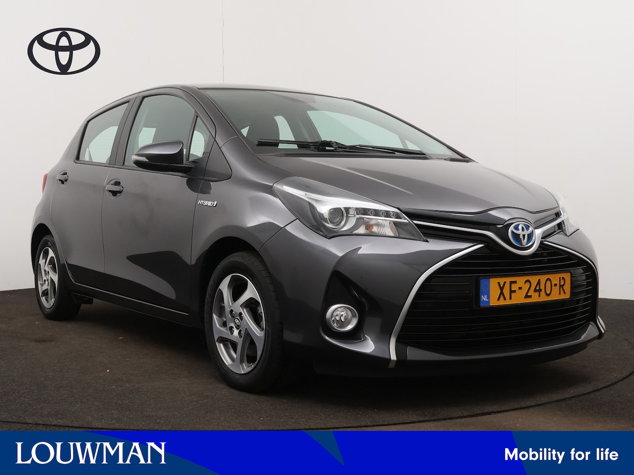 Toyota Yaris - 1.5 Hybrid Lease Limited | LM velgen | Achteruitrijcamera | - AutoWereld.nl