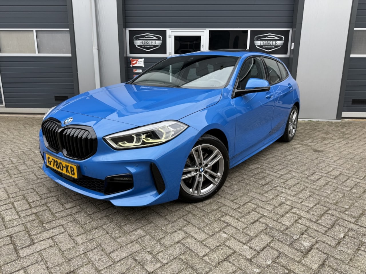 BMW 1-serie - 118i Executive M-sport AUT. NAP Dealer OH Pano H&K Carplay Camer - AutoWereld.nl