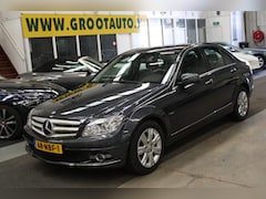 Mercedes-Benz C-klasse - 180 CGI BlueEFFICIENCY Business Class Avantgarde Automaat Airco, Trekhaak