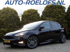 Ford Focus - 1.5 ST-Line*Navi*Ecc*Trekhaak