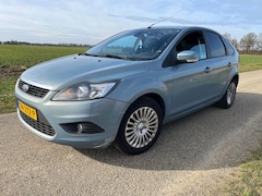 Ford Focus - 1.6-16V Futura | nwe APK|