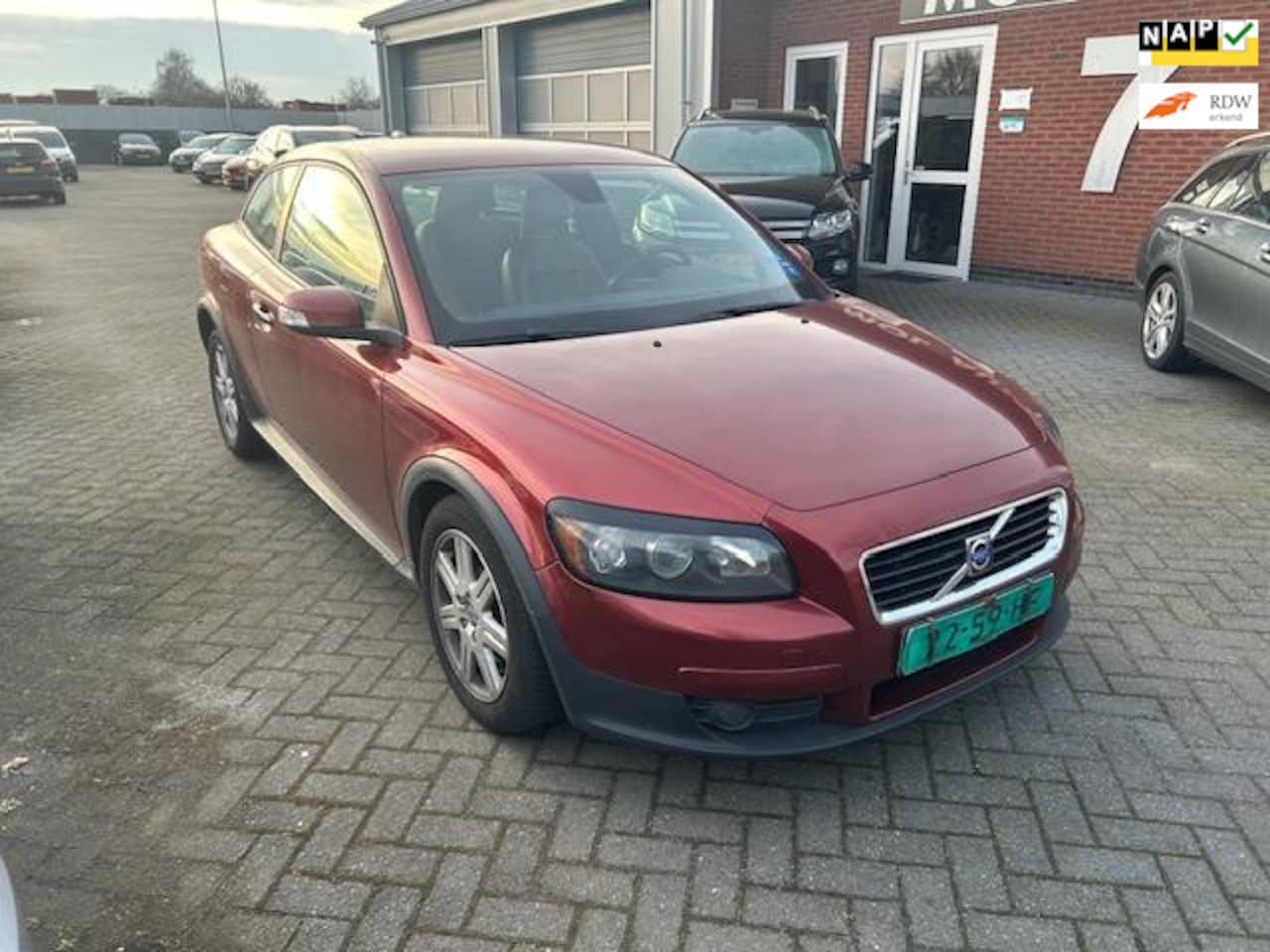 Volvo C30 - 2.0D Momentum 2.0D Momentum , APK 12-2025 - AutoWereld.nl