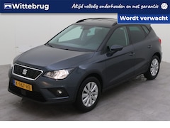 Seat Arona - 1.0 TSI 95pk Style Business Intense / Navigatie / LM 16 inch / Camera / Parkeersensoren /