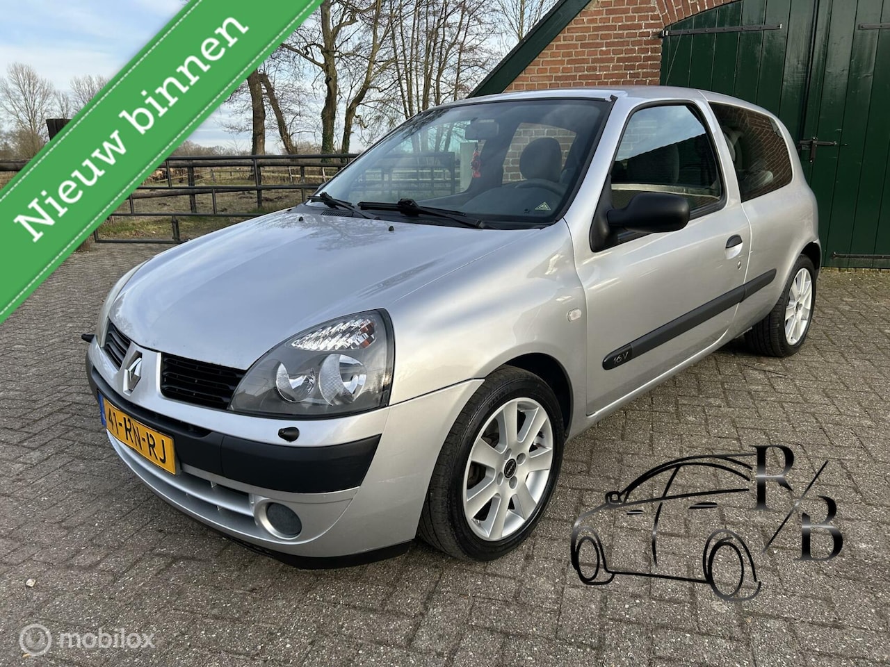 Renault Clio - 1.2-16V Community NIEUWE APK/AIRCO/ZUINIGE AUTO - AutoWereld.nl