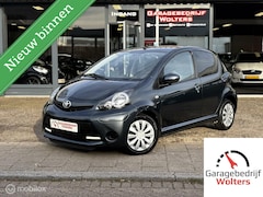 Toyota Aygo - 1.0 VVT-i Aspiration AIRCO 5DRS AUTOMAAT