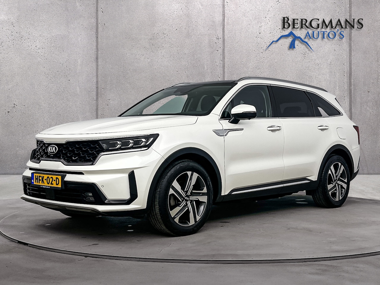 Kia Sorento - 1.6 T-GDI Hybrid AWD DynamicPlusLine 7p. // 1E EIGENAAR // PANODAK // BOSE - AutoWereld.nl