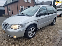 Chrysler Voyager - 3.3i V6 AUT|6PERS|NWE APK|LEDER|CAMERA ETC