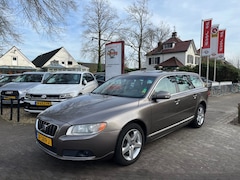 Volvo V70 - 3.2 AWD SUMMUM AUTOMAAT / SCHUIFDAK / LEDER / TREKHAAK AFN