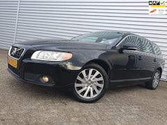 Volvo V70 - 1.6 T4 Clima / Cruise / Leder/ Navi / Dak