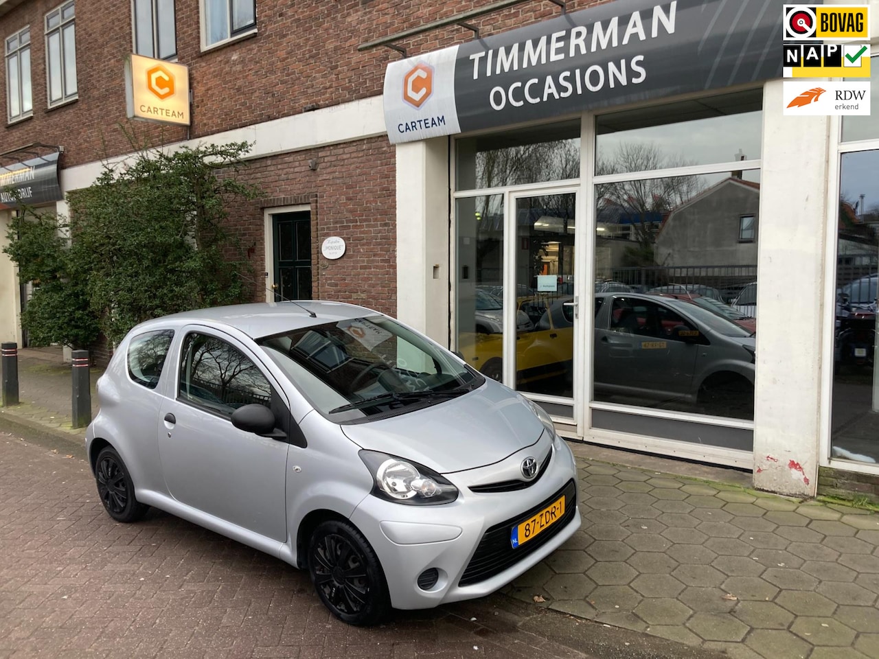 Toyota Aygo - 1.0 VVT-i Comfort|51.500km NAP!|Airco|El.ramen|APK feb'26 - AutoWereld.nl