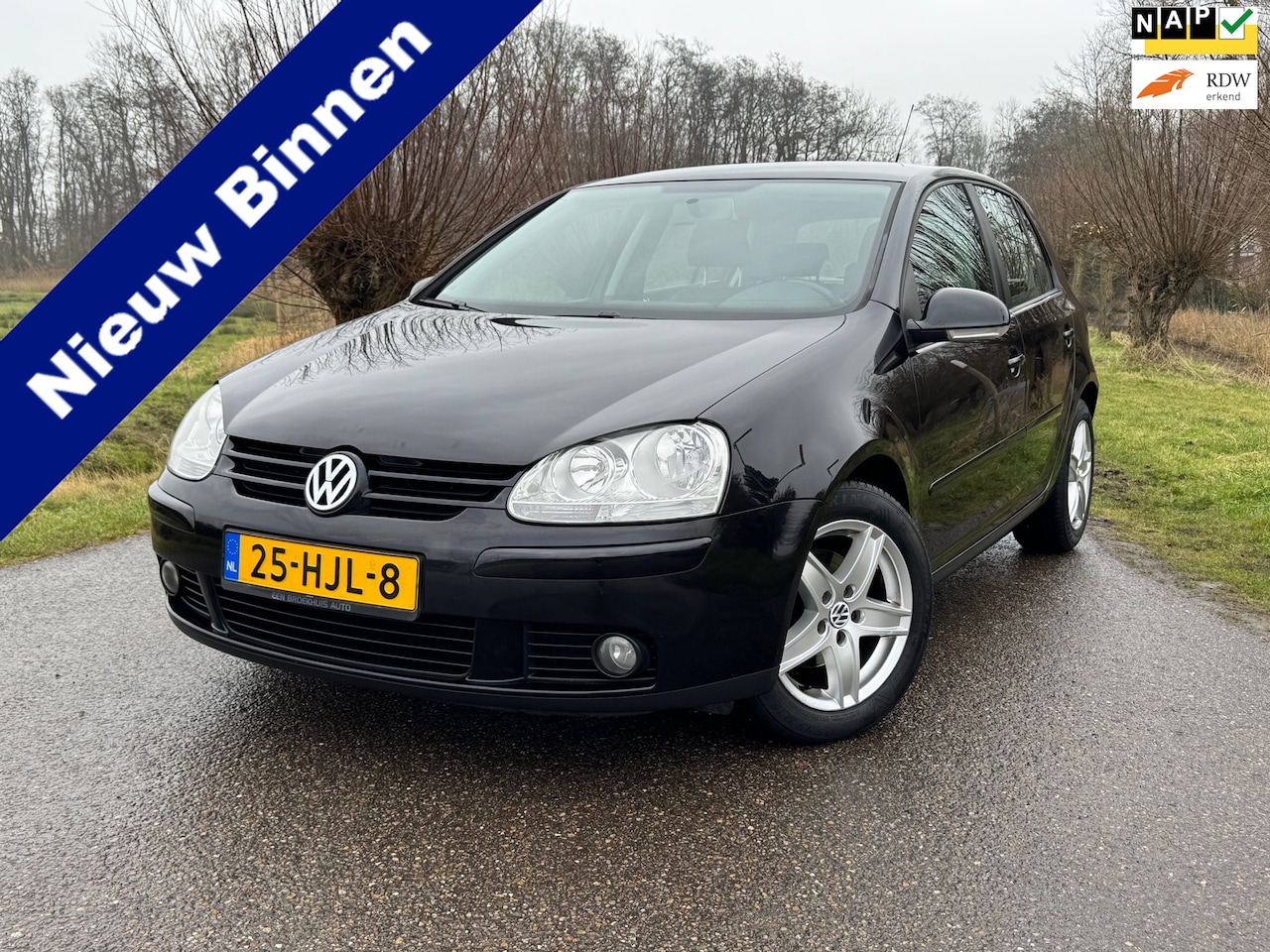 Volkswagen Golf - 1.6 FSI Trendline / Goed onderhouden / Climate Control / LM Velgen / Cruise Control - AutoWereld.nl