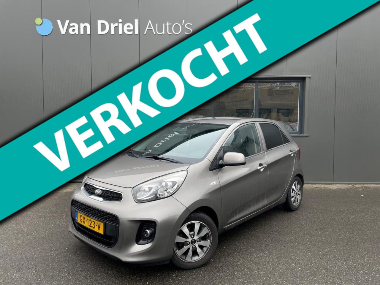 Kia Picanto - 1.0 CVVT First Edition / Airco / Parkeersensoren achter! - AutoWereld.nl