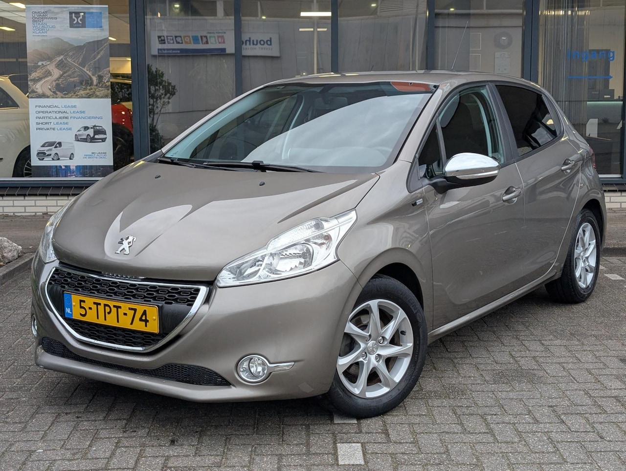 Peugeot 208 - 1.2 Vti Style 1.2 VTi Style - AutoWereld.nl