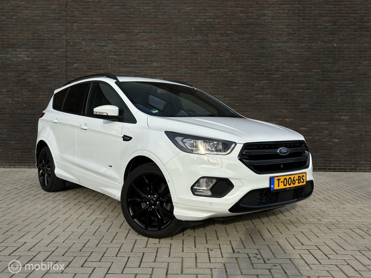 Ford Kuga - 1.5 EcoBoost ST Line Trekhaak Camera Sony - AutoWereld.nl