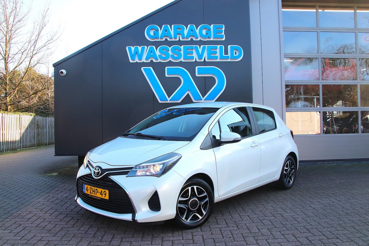 Toyota Yaris - 1.0 VVT-I Camera/Trekhaak/ALL SEASON/Bluetooth - AutoWereld.nl