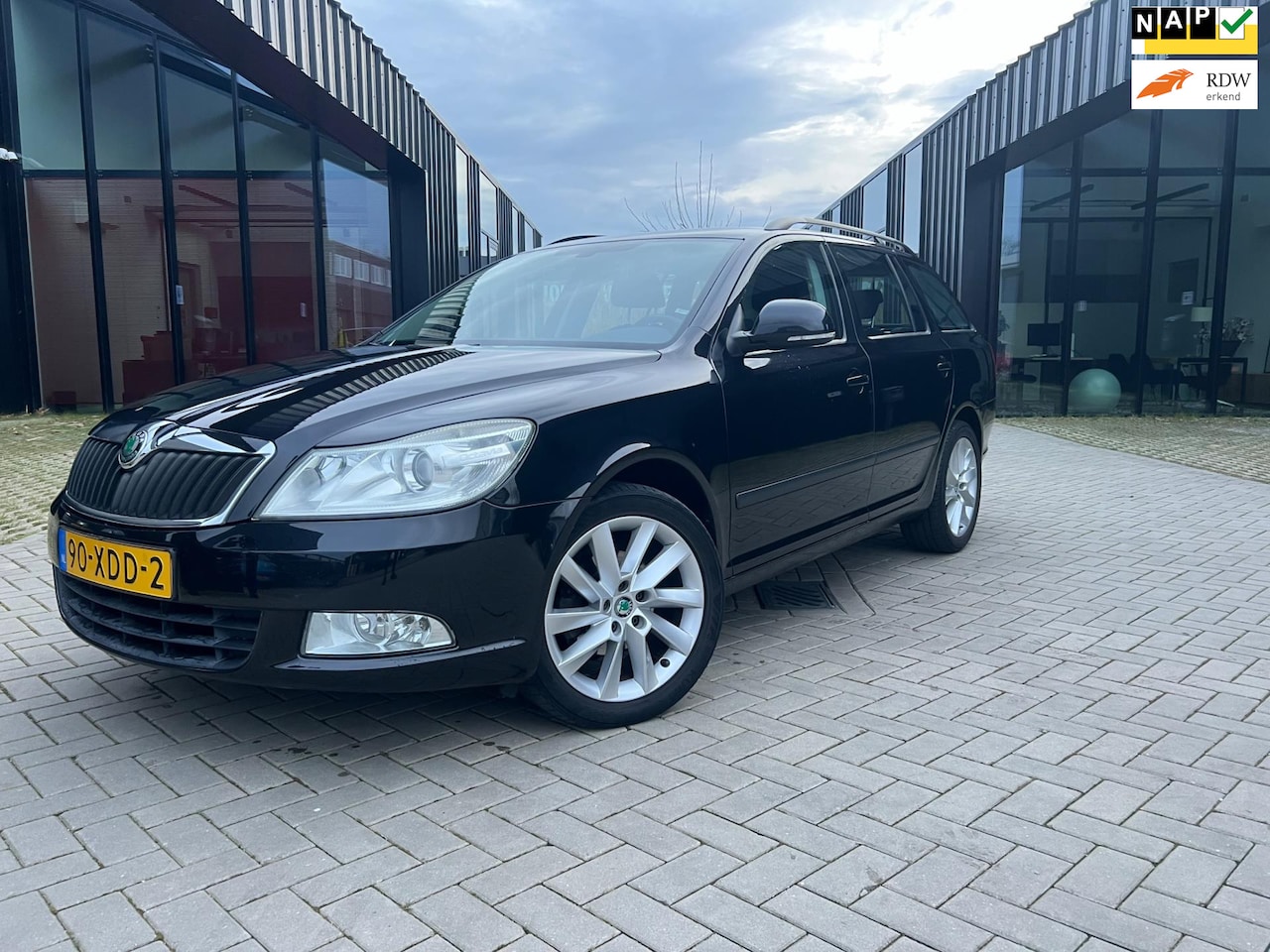 Skoda Octavia Combi - 1.2 TSI Ambition Clima Navi PDC Cruise NL Auto NAP - AutoWereld.nl