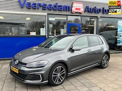 Volkswagen Golf - 1.4 TSI PHEV GTE, panoramadak, winterpakket enz