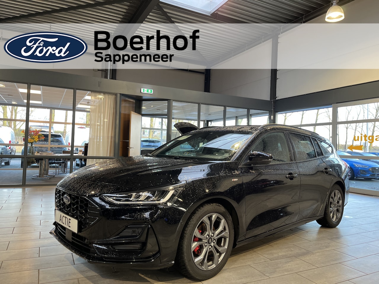 Ford Focus Wagon - EcoBoost Hybrid 155 pk ST Line X | Pano | Winter Pack | AGR | Adapt. cruise | Camera I HUD - AutoWereld.nl