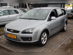 Ford Focus Wagon - 1.6-16V Futura Climate Cruise LMV Trekhaak NAP APK