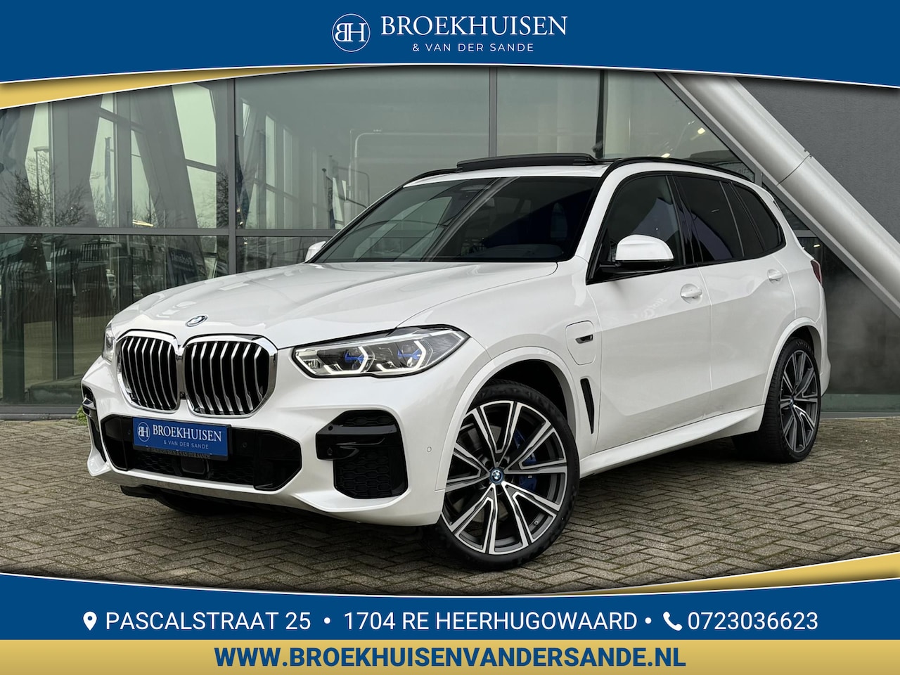 BMW X5 - XDrive45e Plug in Hybride High Executive M Sport 394pk Panoramadak / 360 Camera / Laser / - AutoWereld.nl