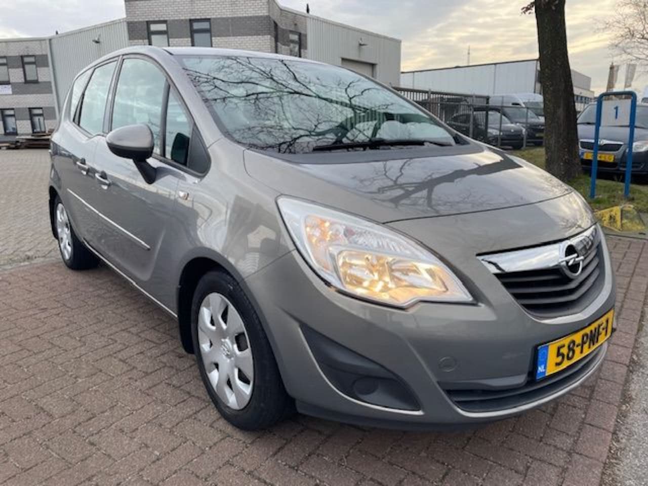 Opel Meriva - 1.4 Turbo 120pk Edition Airco,Cruisecontrol,Navigatie - AutoWereld.nl