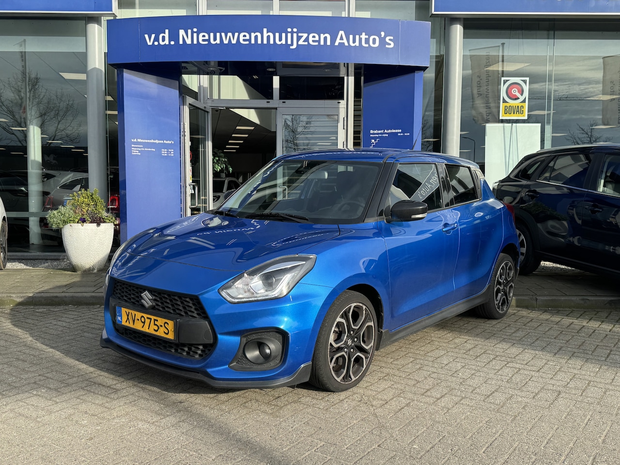 Suzuki Swift - 1.4 Sport 140PK 1ste eigenaar dealer onderhouden info: M.Safari 0492588976 - AutoWereld.nl