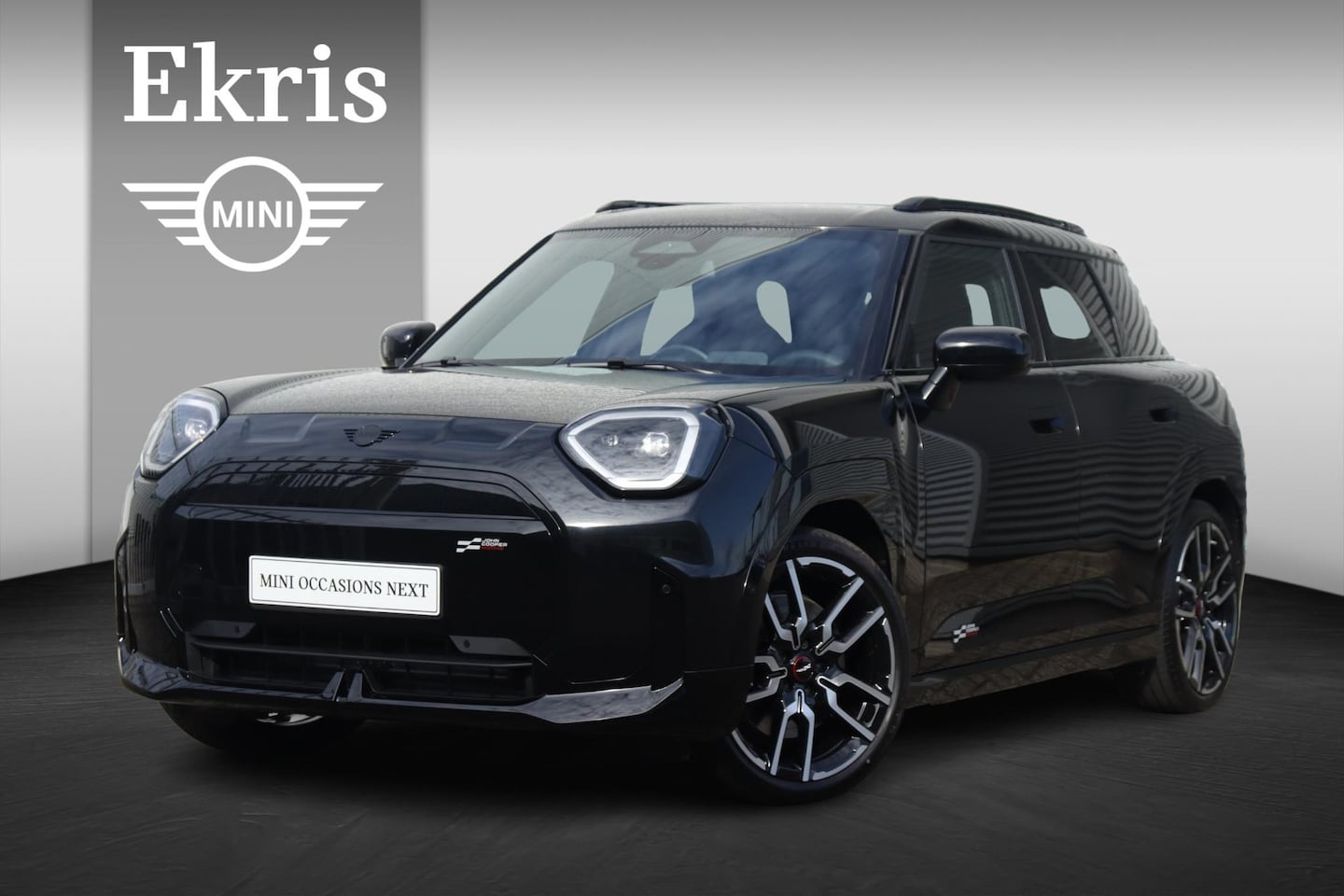 MINI Aceman - SE | John Cooper Works Trim + M Pakket + Panodak + Head-Up + Driving Assistant + Parking A - AutoWereld.nl