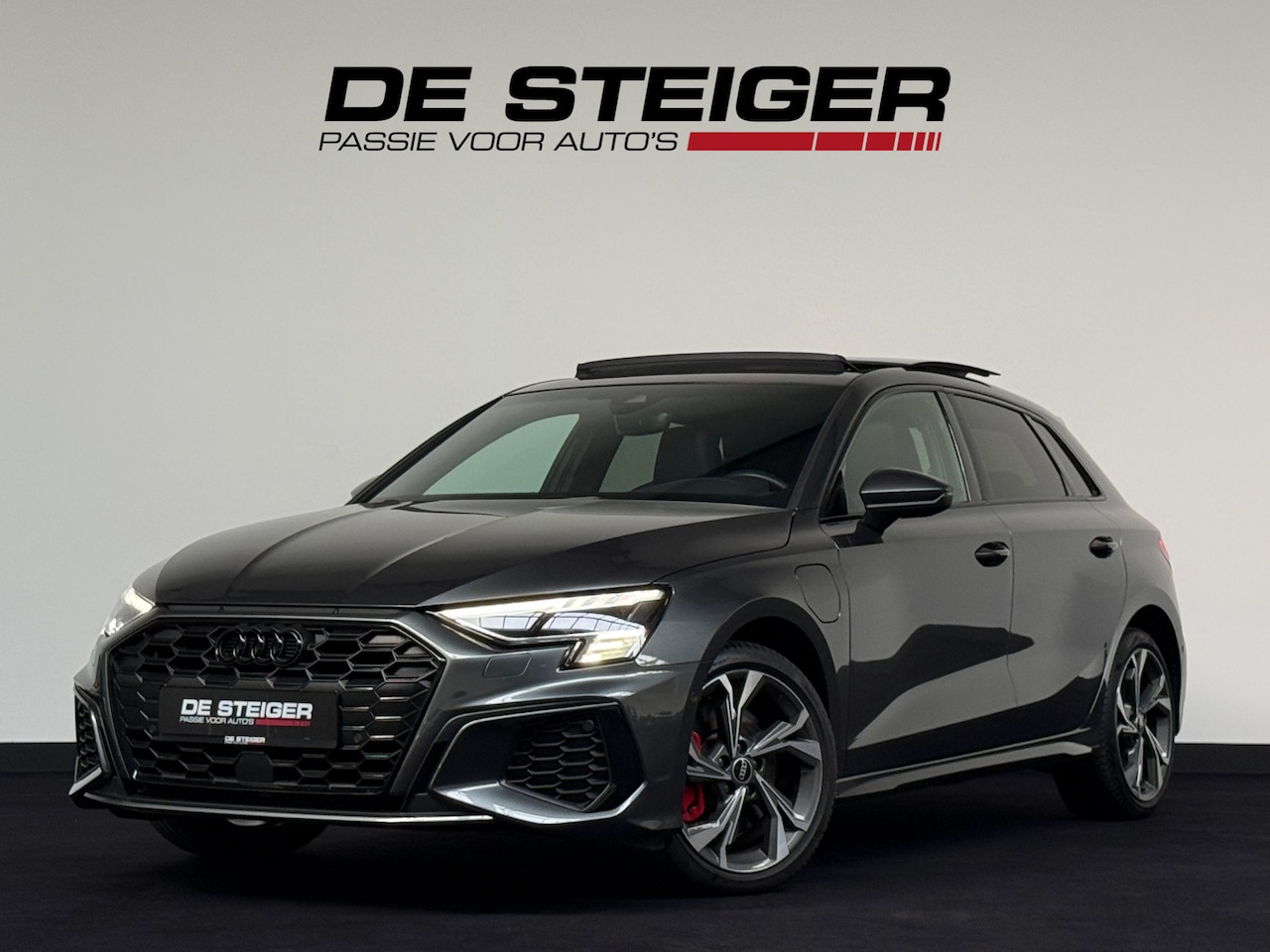 Audi A3 Sportback - 45 TFSI e 3 x S line Pano ACC B&O Matrix Led - AutoWereld.nl