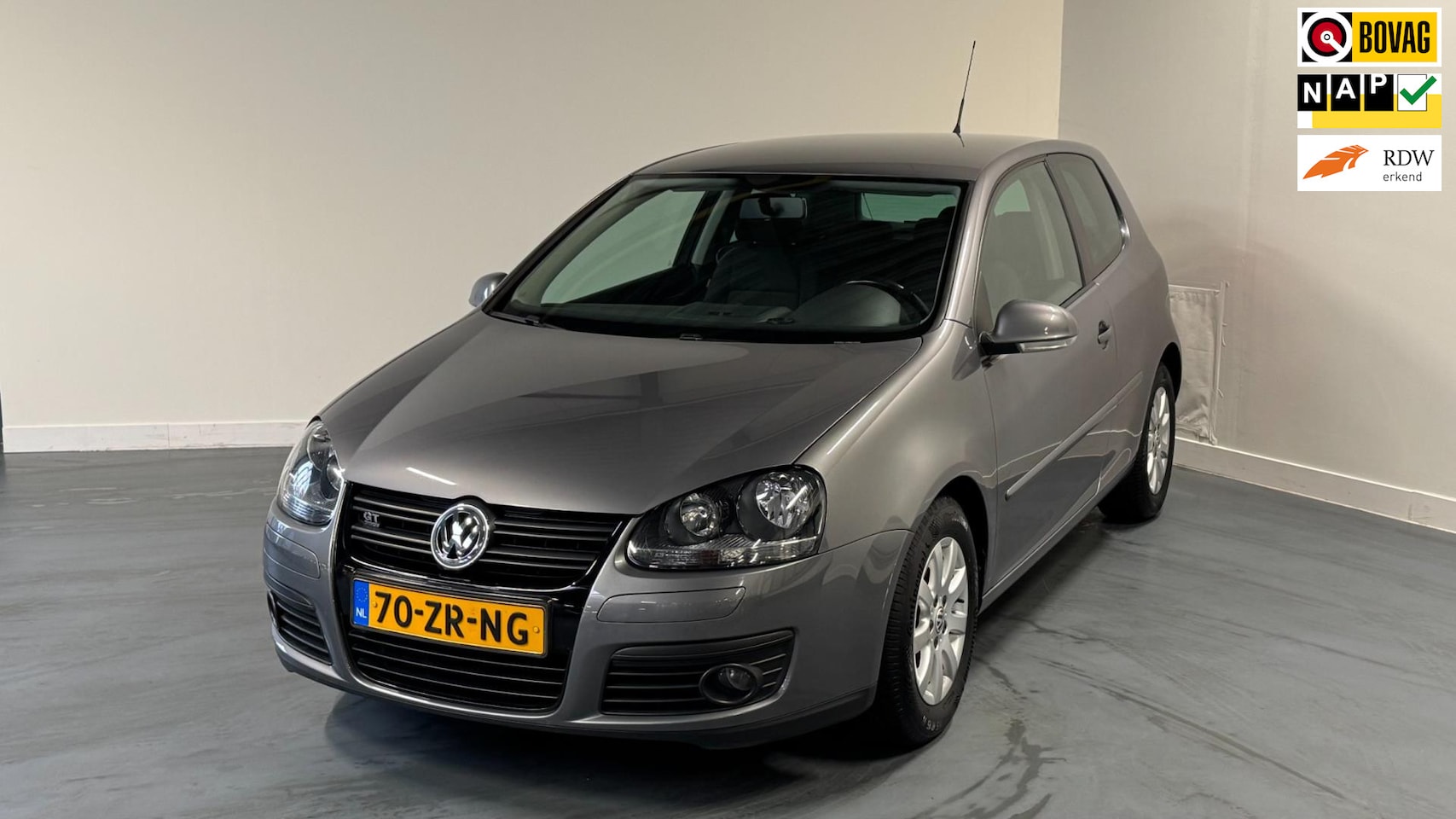 Volkswagen Golf - 1.6 Comfortline | AIRCO | NL-AUTO | GT-LINE | TREKHAAK | - AutoWereld.nl