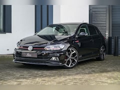 Volkswagen Polo - 2.0 TSI GTI PANO / CAMERA / BEATS PRO