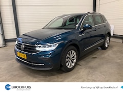 Volkswagen Tiguan - 1.5 TSI Life Business 150pk DSG/AUTO | Adaptief cruise control | Navigatie | Camera achter