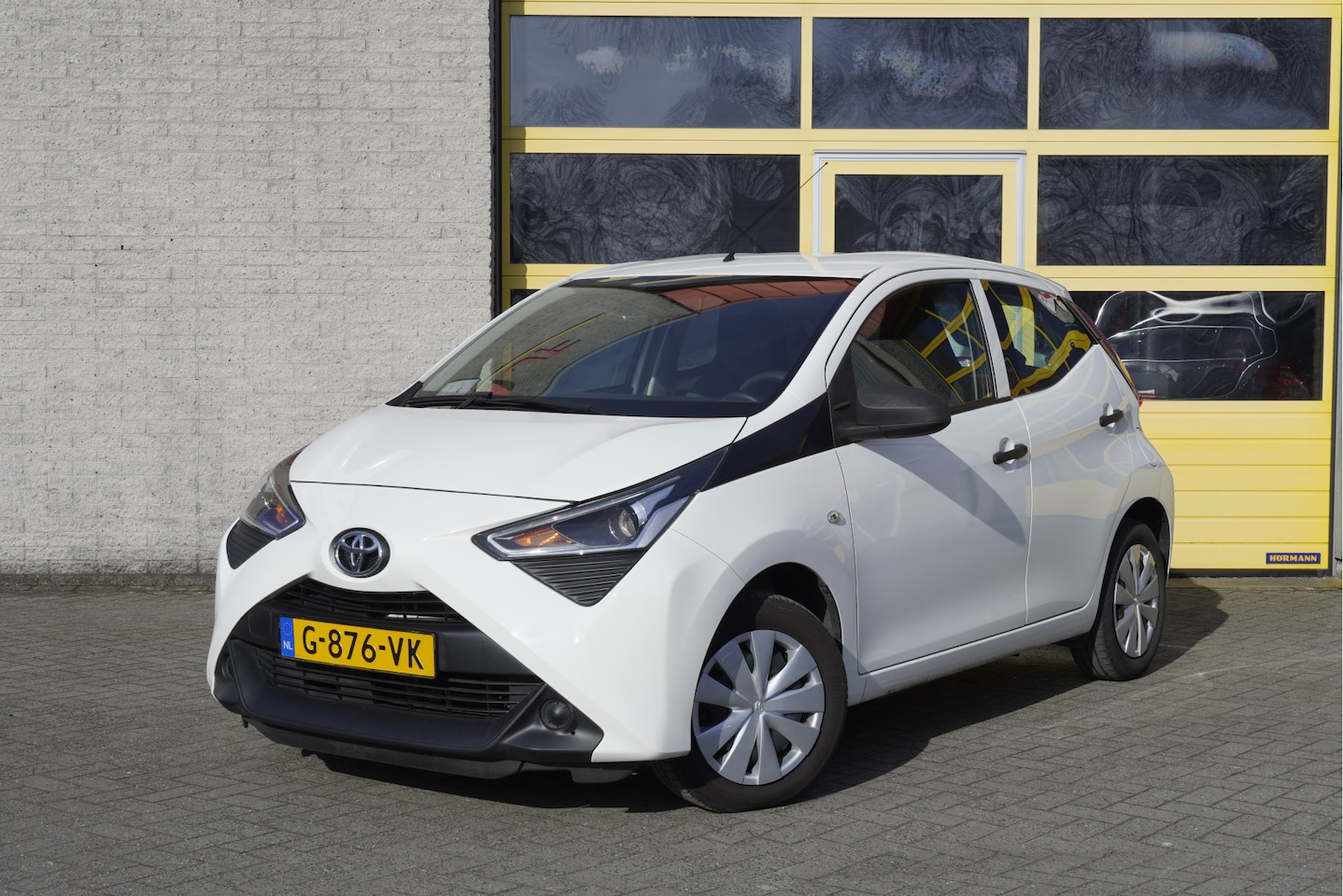 Toyota Aygo - 1.0 VVT-i 5drs X-Fun BJ2019 Led | Audio | Airco | Stuurbekrachtiging | Getint glas - AutoWereld.nl