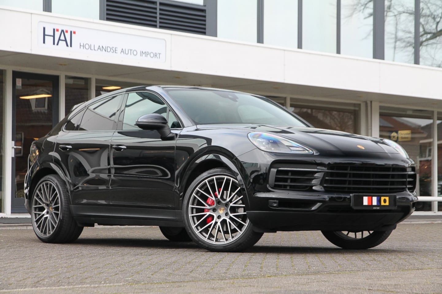 Porsche Cayenne Coupé - 3.0 PANO I 22 INCH I LUCHT I - AutoWereld.nl