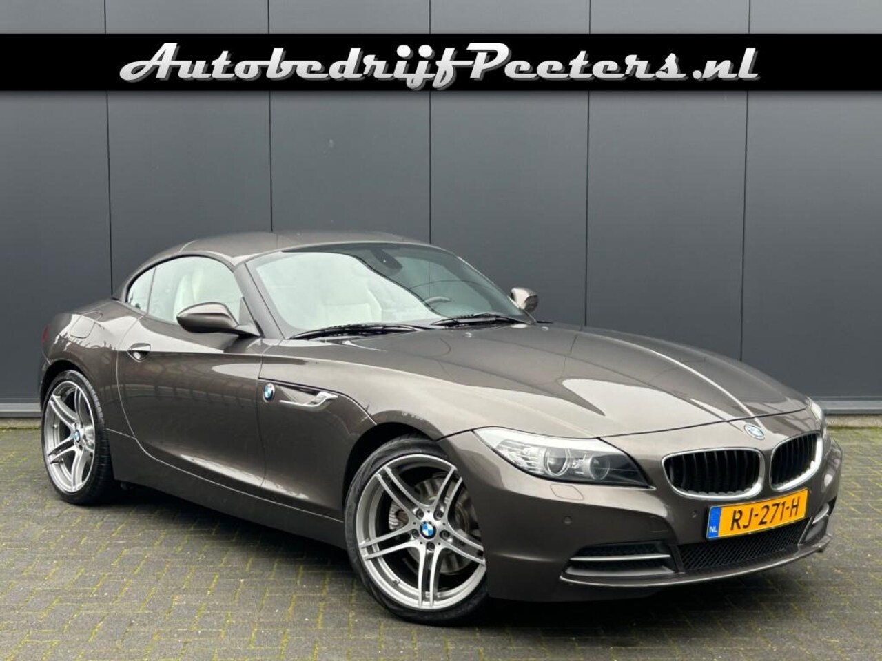 BMW Z4 - sDrive30i Aut. Sportstoelen Leder Carplay Camera Xenon - AutoWereld.nl