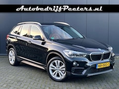 BMW X1 - sDrive20i Aut. 1e eigenaar Leder LED Navi Cruise Trekhaak