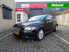 Volvo V50 - 2.4 momentum - in nette staat - complete historie