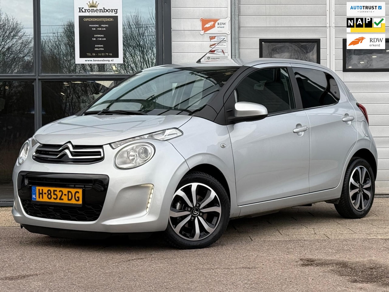 Citroën C1 - 1.0 VTi Shine 1.0 VTi Shine, CAMERA, CARPLAY, NAP - AutoWereld.nl