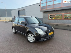 Suzuki Swift - 1.5 GLS AUTOMAAT AIRCO Volledig onderhouden