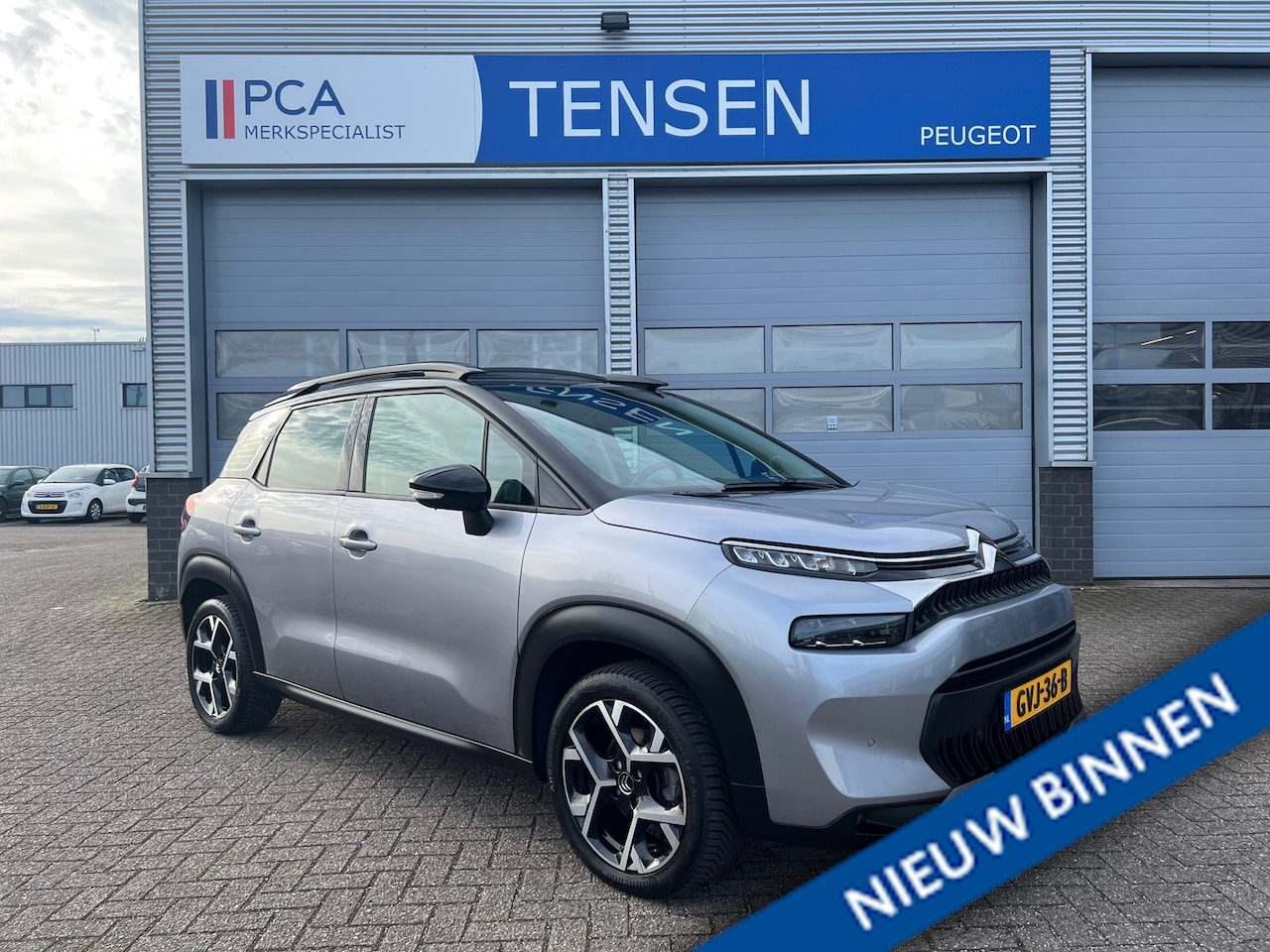 Citroën C3 Aircross - 1.2 130PK Shine | Automaat | Opendak | Stoelverwarming | Navigatie met Apple Car Play | - AutoWereld.nl