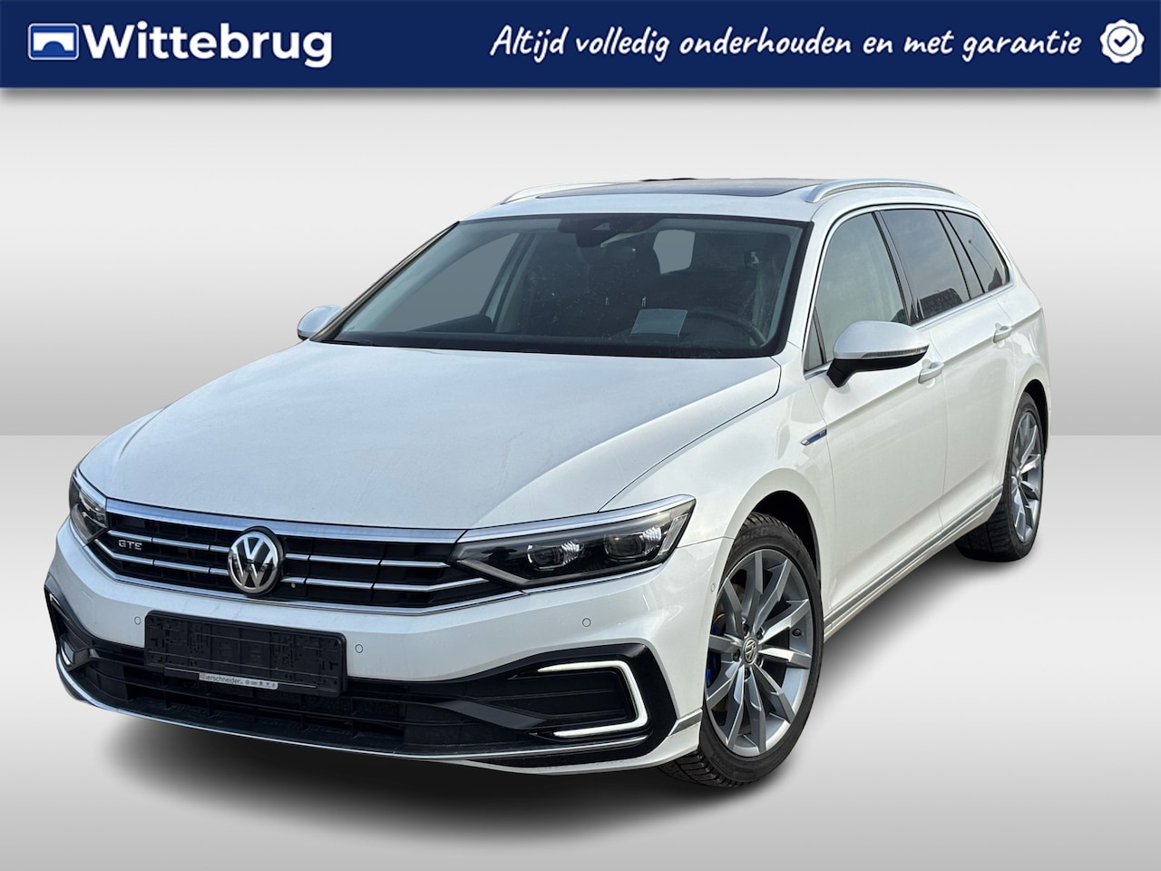 Volkswagen Passat Variant - 1.4 TSI PHEV 218pk GTE DSG Automaat / Panorama dak / Navigatie / APP Connect / LM 18 inch - AutoWereld.nl