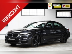 BMW 5-serie - 520i High Executive Edition | M-Sport | Schuifdak | Elektr. Trekhaak | Head-Up | 19 inch |