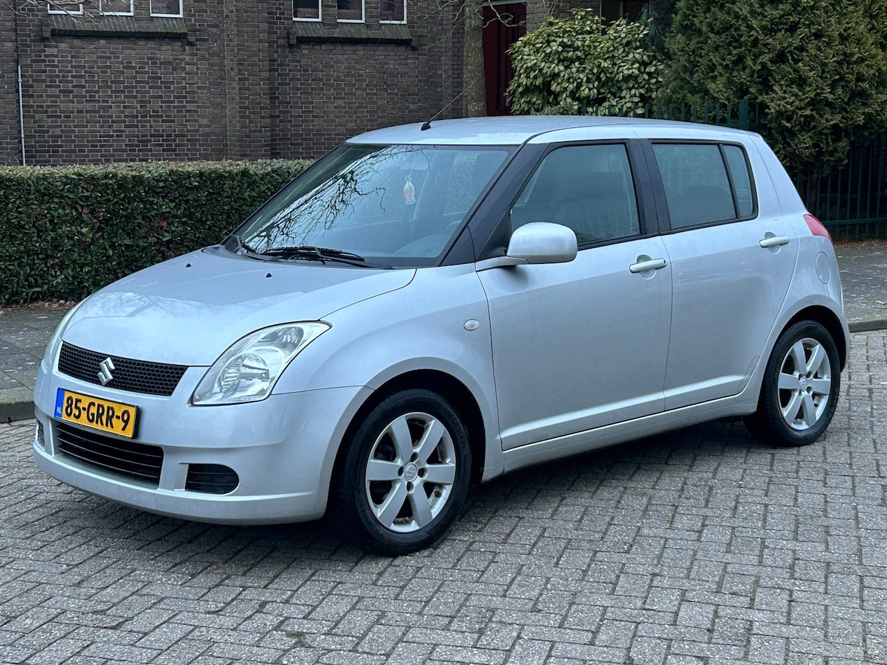 Suzuki Swift - 1.3 GLS 2008 5-deurs! NAP! Zuinig! Rijdt super! Degelijk model! - AutoWereld.nl