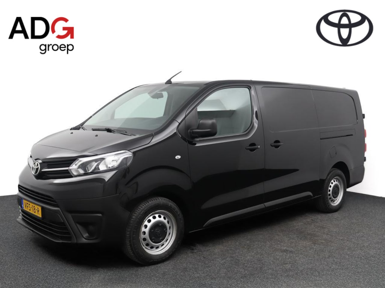 Toyota PROACE Long Worker - 2.0 D-4D Navigator | Automaat | Navigatie| Parkeercamera | Airco | Trekhaak | - AutoWereld.nl